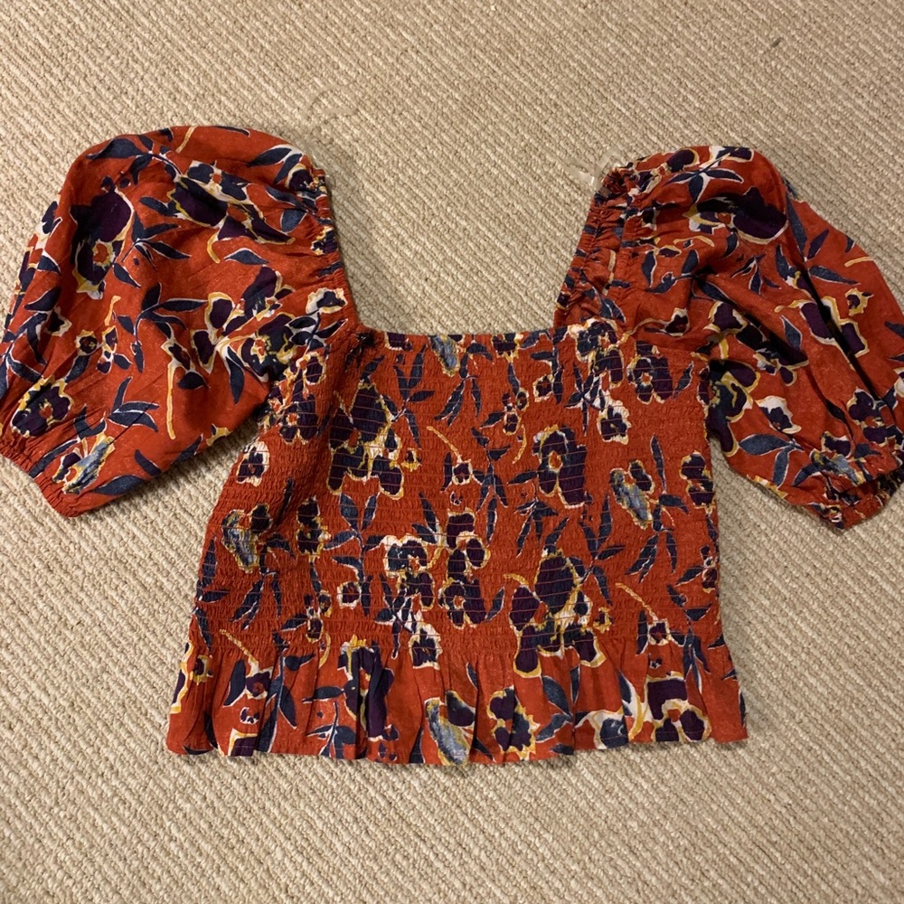 Ballon Sleeved Floral Top